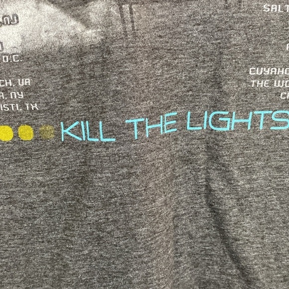 EUC Luke Bryan Kill the Lights Tour T-shirt Dark Grey Size Small - Picture 7 of 7